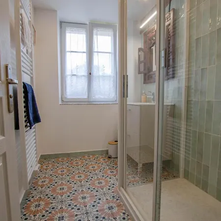 Le Clos De La Ferme * Chervey